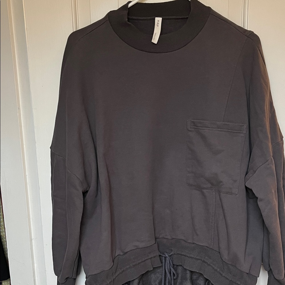 Nap oversized gray sweatshirt